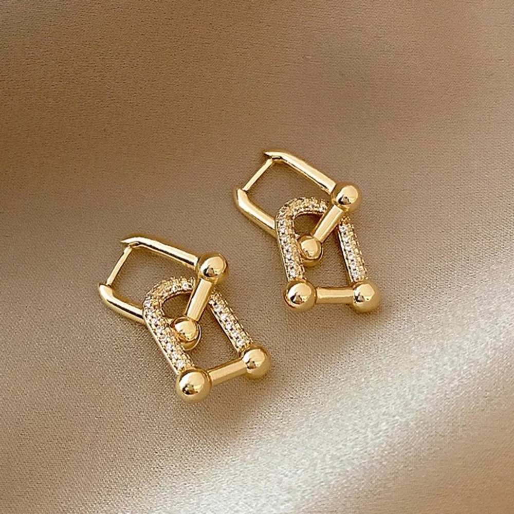 Anthro Crystal Horseshoe Mini Hinges U-Shaped 2-Dangle Drop Earrings Clear Dia - Picture 15 of 16